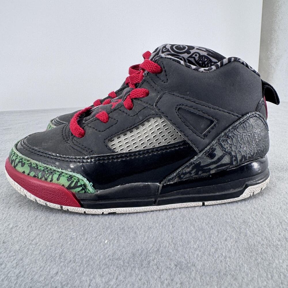 Jordan Spizike Shoes Toddler Size 9C Black‎ Red Green Elephant Print 317701-026